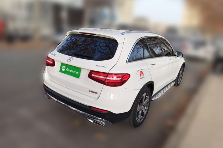 Used Mercedes-Benz GLC 2016 GLC 260 4MATIC Luxury Model Rear Right 45 Deg