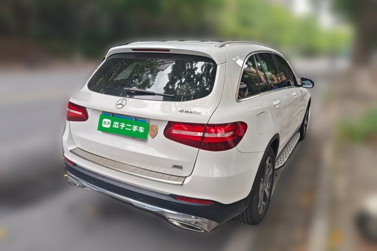 Used Mercedes-Benz GLC 2016 GLC 300 4MATIC Dynamic Model Rear Right 45 Deg
