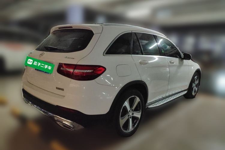 Used Mercedes-Benz GLC 2016 GLC 260 4MATIC Luxury Model Rear Right 45 Deg