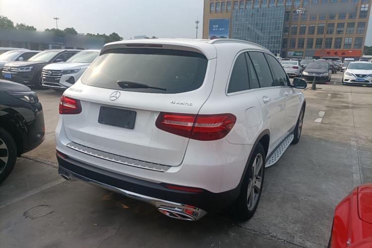 Used Mercedes-Benz GLC 2016 GLC 300 4MATIC Dynamic Model Rear Right 45 Deg