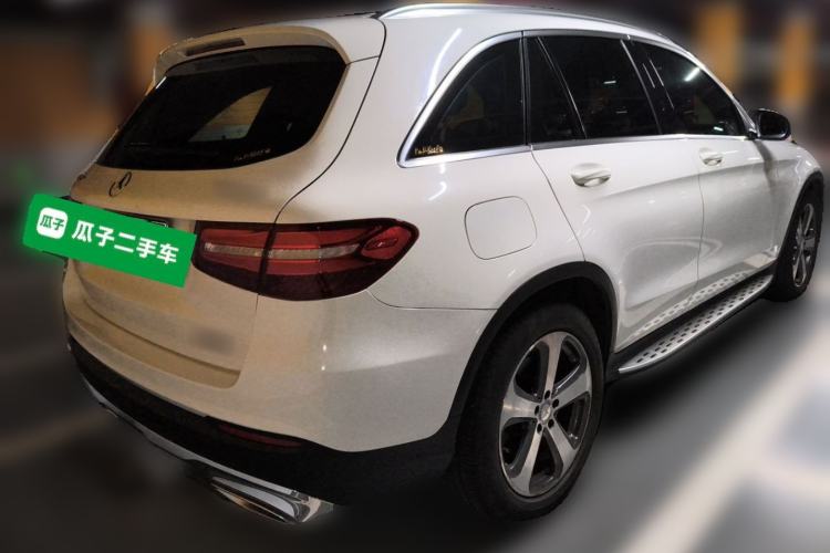 Used Mercedes-Benz GLC 2016 GLC 260 4MATIC Luxury Model Rear Right 45 Deg