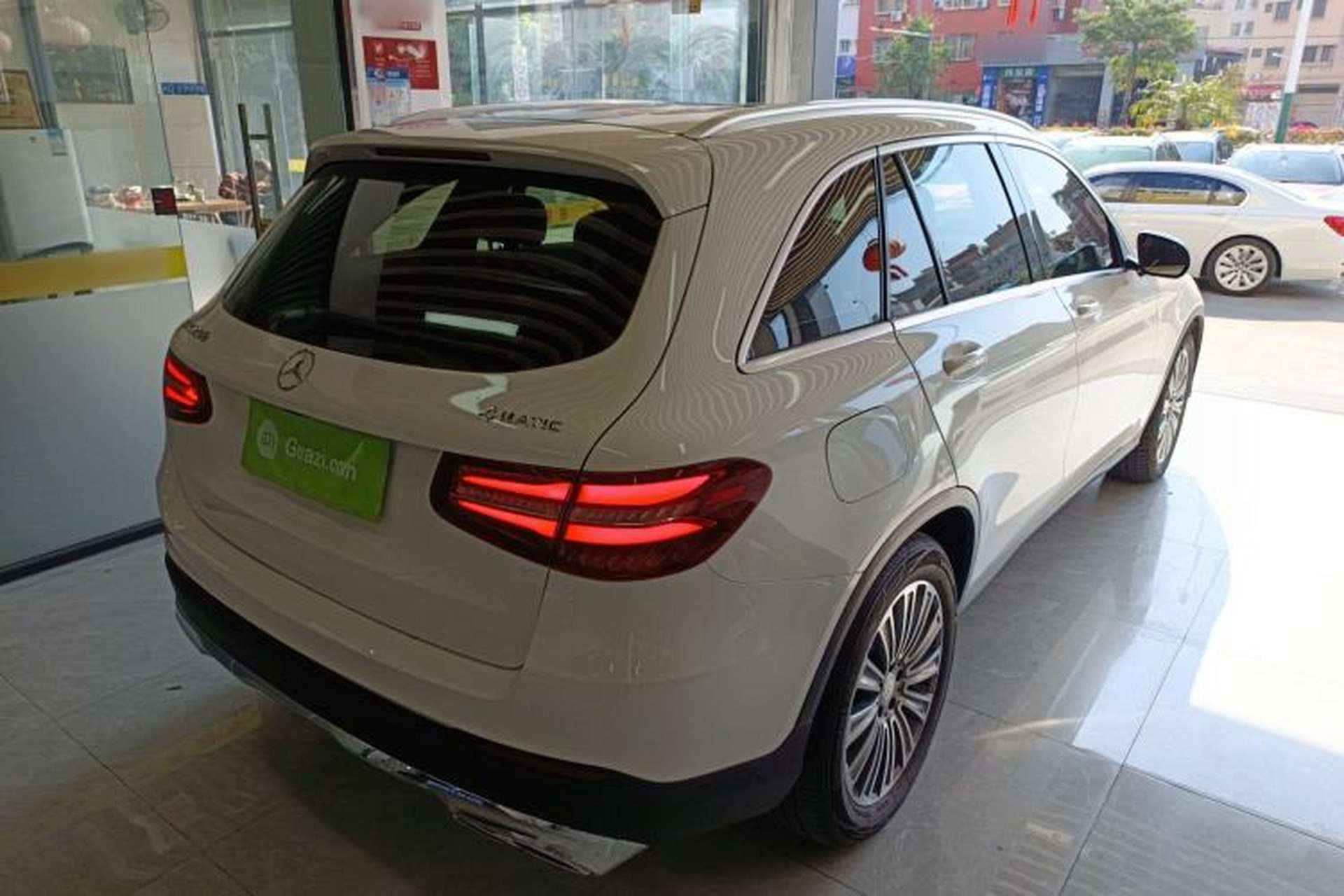 Used Mercedes-Benz GLC 2016 GLC 200 4MATIC Rear Right 45 Deg