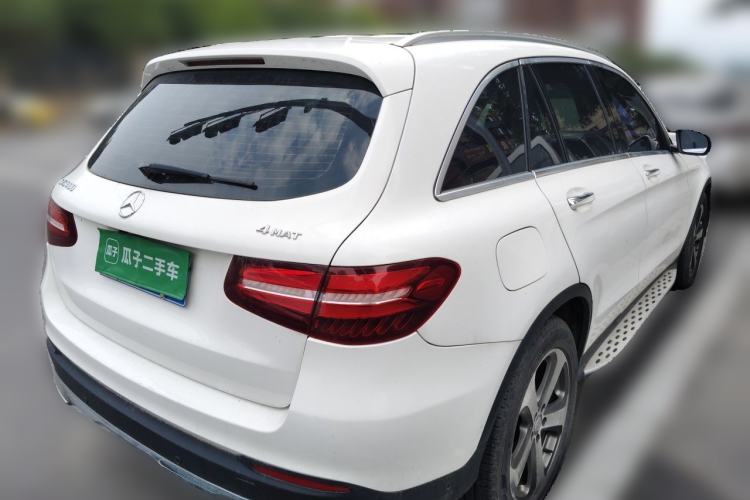 Used Mercedes-Benz GLC 2016 GLC 300 4MATIC Dynamic Model Rear Right 45 Deg