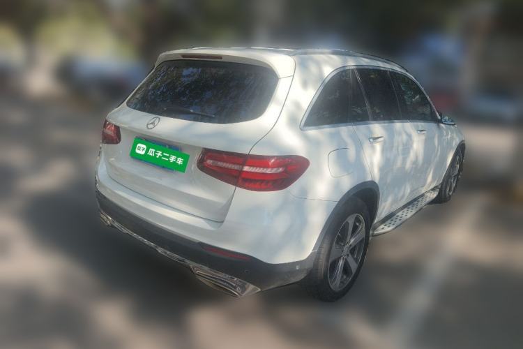 Used Mercedes-Benz GLC 2016 GLC 260 4MATIC Luxury Model Rear Right 45 Deg