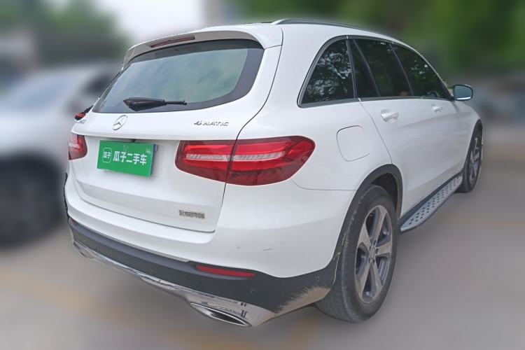 Used Mercedes-Benz GLC 2016 GLC 260 4MATIC Luxury Model Rear Right 45 Deg