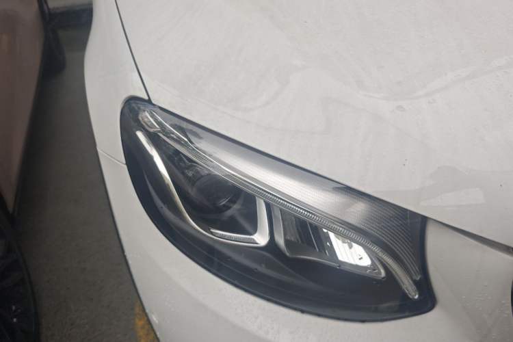 Used Mercedes-Benz GLC 2016 GLC 200 4MATIC Right Front Headlight