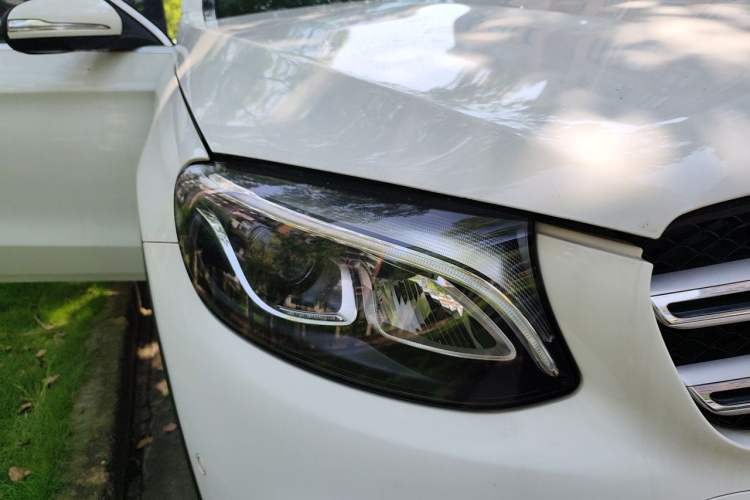 Used Mercedes-Benz GLC 2016 GLC 260 4MATIC Dynamic Edition Right Front Headlight