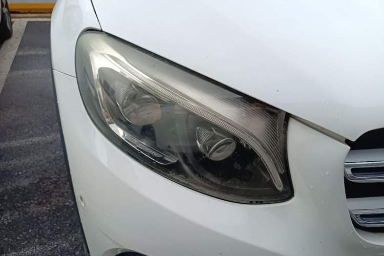 Used Mercedes-Benz GLC 2016 GLC 300 4MATIC Dynamic Model Right Front Headlight