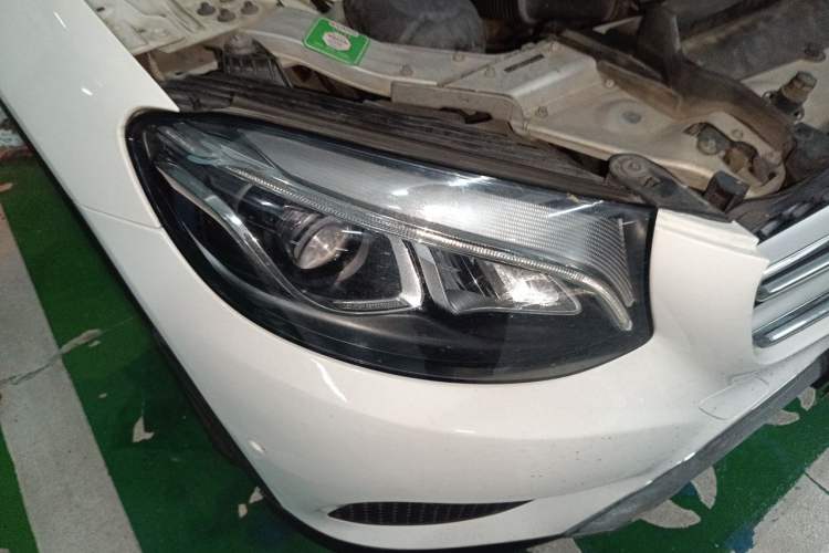 Used Mercedes-Benz GLC 2016 GLC 200 4MATIC Right Front Headlight
