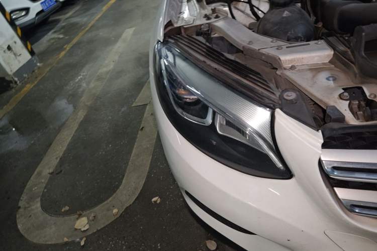 Used Mercedes-Benz GLC 2016 GLC 200 4MATIC Right Front Headlight