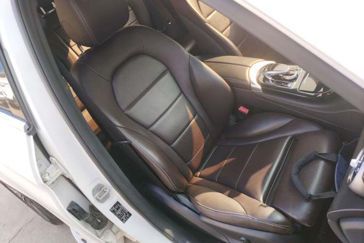 Used Mercedes-Benz GLC 2016 GLC 200 4MATIC Right Front Seat