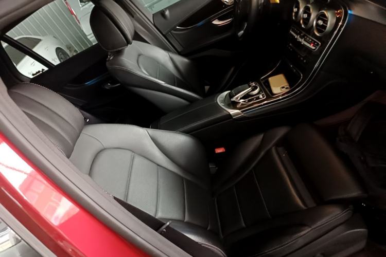 Used Mercedes-Benz GLC 2016 GLC 260 4MATIC Dynamic Edition Right Front Seat