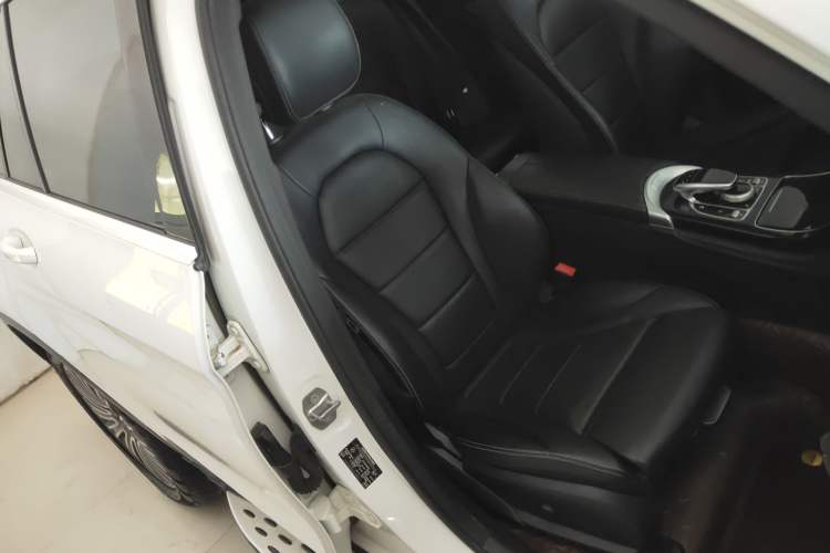 Used Mercedes-Benz GLC 2016 GLC 200 4MATIC Right Front Seat