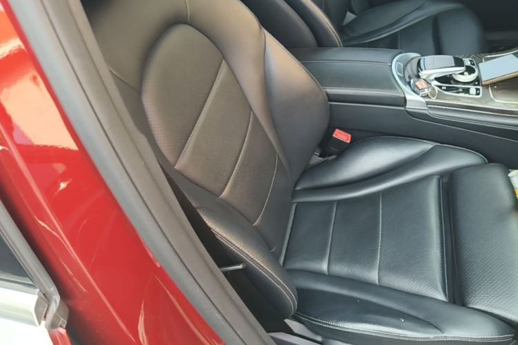 Used Mercedes-Benz GLC 2016 GLC 300 4MATIC Dynamic Model Right Front Seat