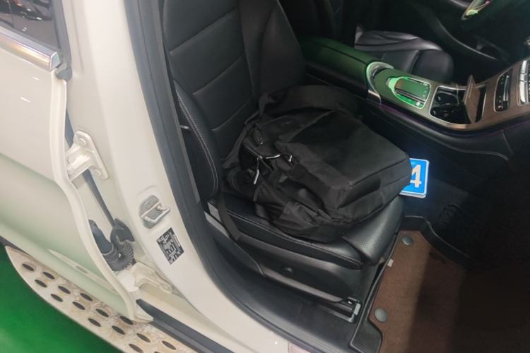 Used Mercedes-Benz GLC 2016 GLC 200 4MATIC Right Front Seat