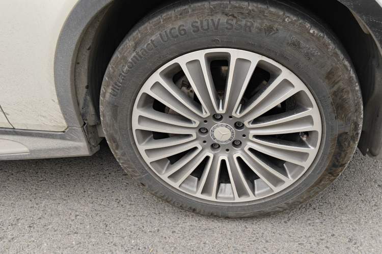 Used Mercedes-Benz GLC 2016 GLC 200 4MATIC Right Front Wheel Hub