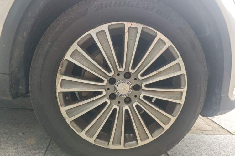 Used Mercedes-Benz GLC 2016 GLC 200 4MATIC Right Front Wheel Hub