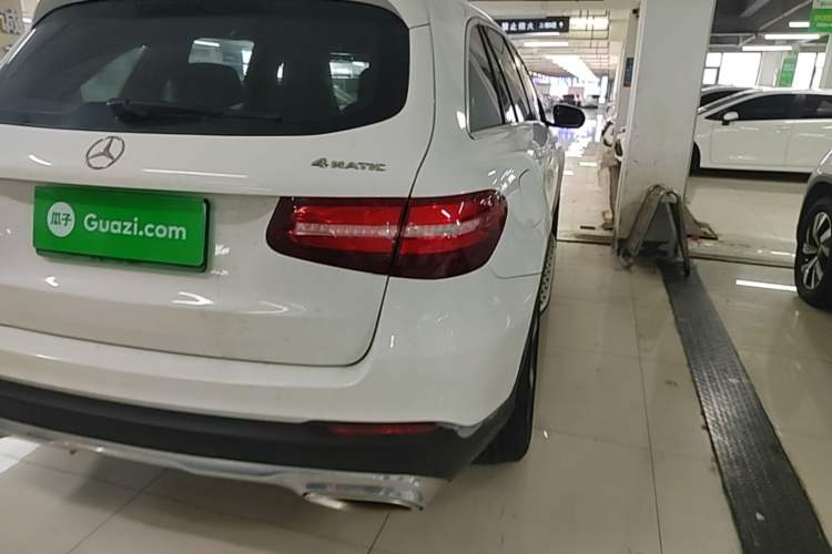 Used Mercedes-Benz GLC 2016 GLC 260 4MATIC Luxury Model Right Rear Taillight