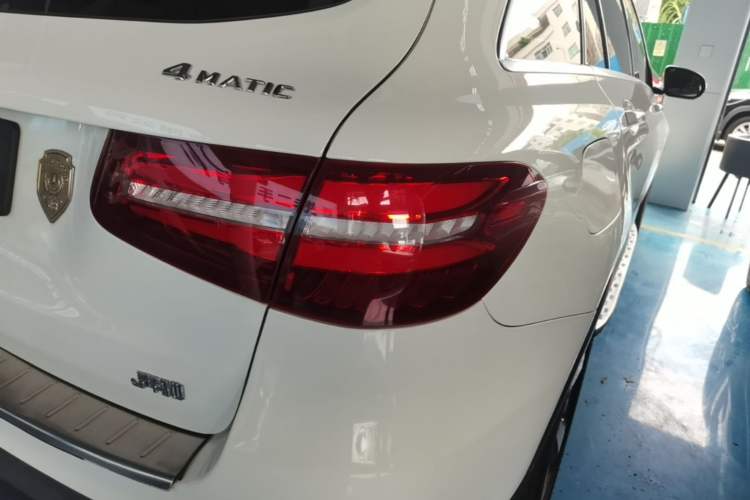 Used Mercedes-Benz GLC 2016 GLC 300 4MATIC Dynamic Model Right Rear Taillight
