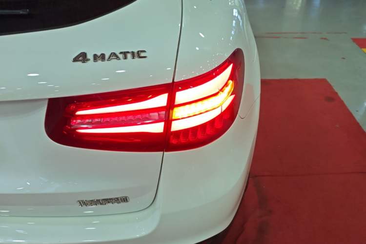 Used Mercedes-Benz GLC 2016 GLC 260 4MATIC Dynamic Edition Right Rear Taillight