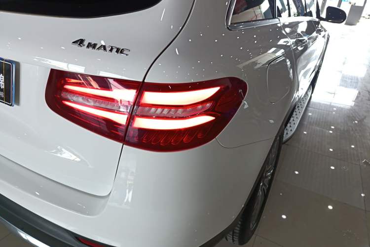 Used Mercedes-Benz GLC 2016 GLC 260 4MATIC Dynamic Edition Right Rear Taillight