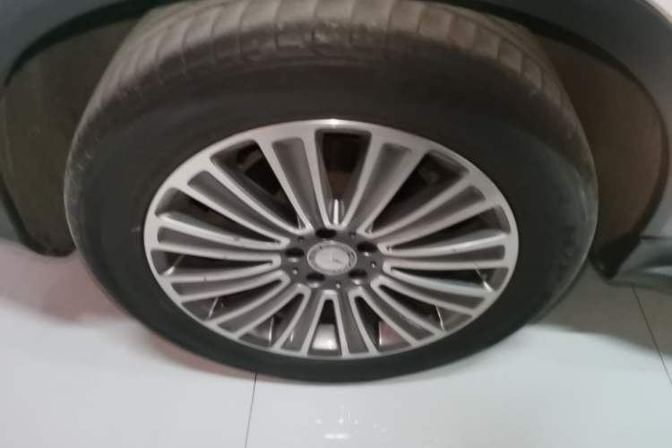 Used Mercedes-Benz GLC 2016 GLC 200 4MATIC Right Rear Wheel Hub