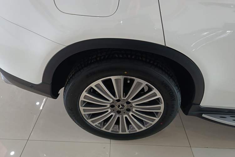 Used Mercedes-Benz GLC 2016 GLC 260 4MATIC Dynamic Edition Right Rear Wheel Hub