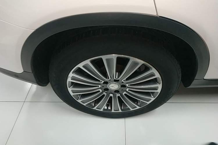 Used Mercedes-Benz GLC 2016 GLC 200 4MATIC Right Rear Wheel Hub