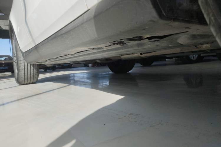 Used Mercedes-Benz GLC 2016 GLC 200 4MATIC Right Side Sill