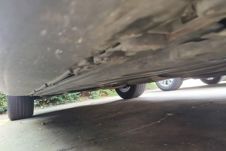 Used Mercedes-Benz GLC 2016 GLC 300 4MATIC Dynamic Model Right Side Sill