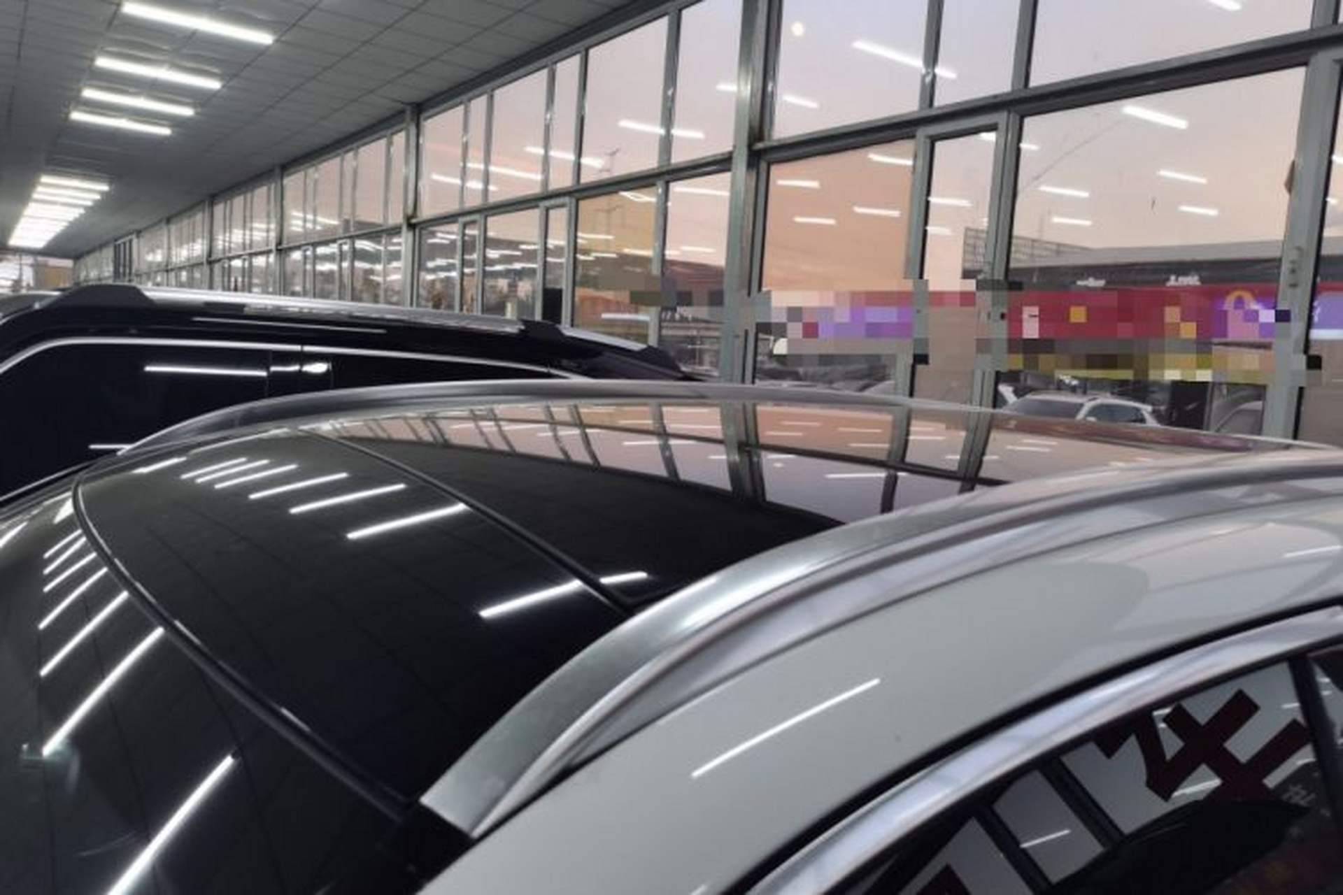 Used Mercedes-Benz GLC 2016 GLC 300 4MATIC Dynamic Model Roof