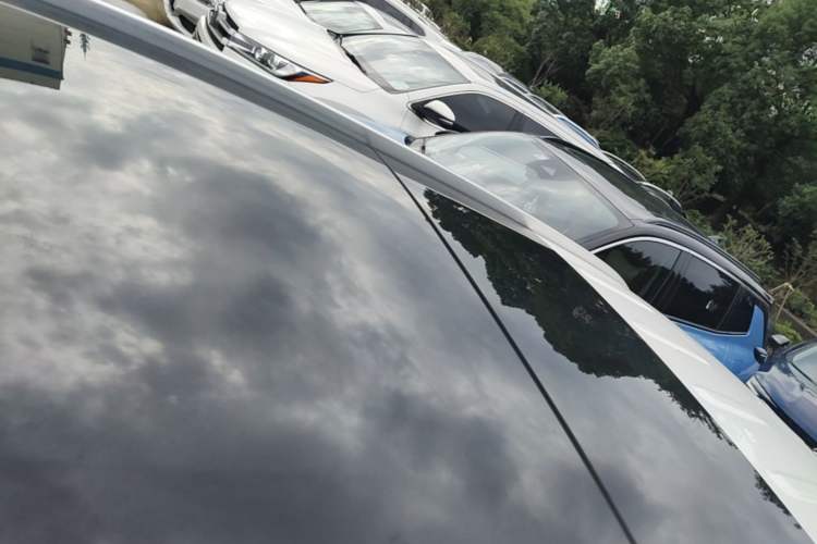 Used Mercedes-Benz GLC 2016 GLC 260 4MATIC Luxury Model Roof
