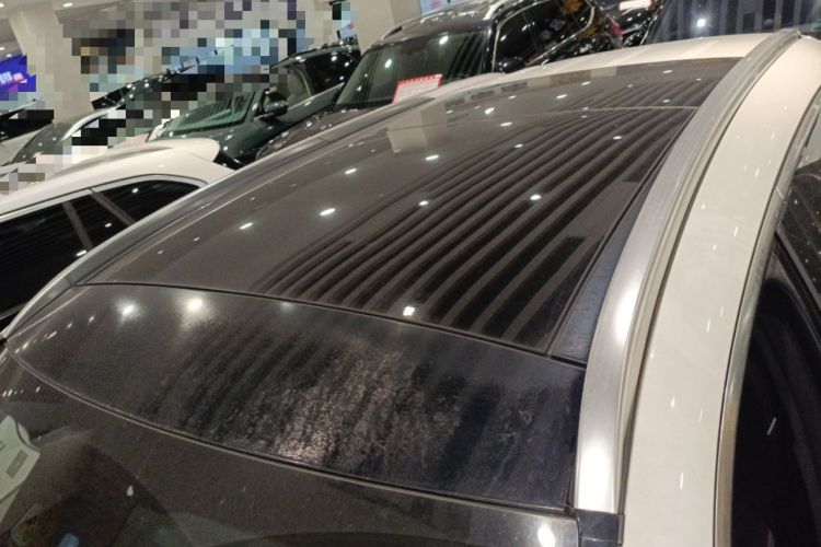 Used Mercedes-Benz GLC 2016 GLC 300 4MATIC Dynamic Model Roof