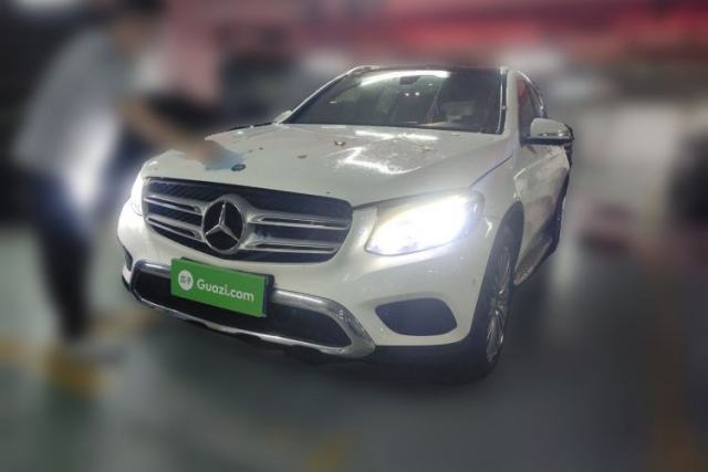 Mercedes-Benz GLC 2016 GLC 260 4MATIC Dynamic Edition usado