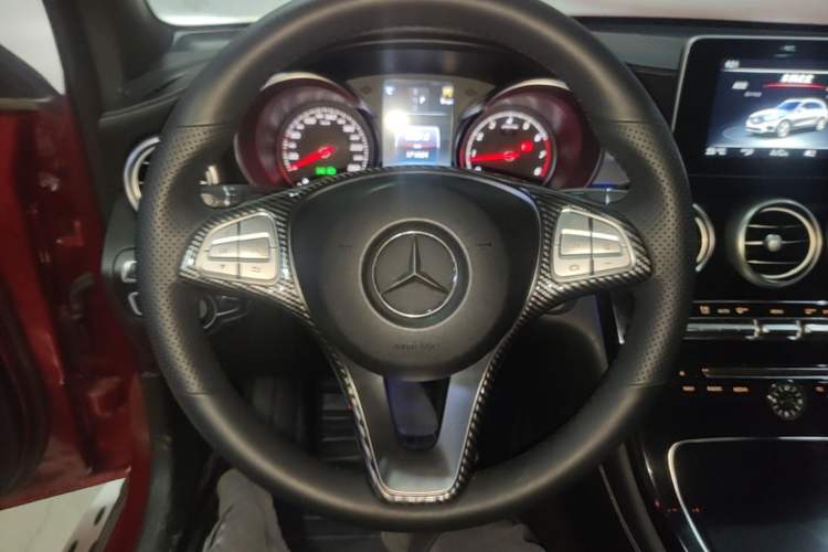 Used Mercedes-Benz GLC 2016 GLC 200 4MATIC Steering Wheel