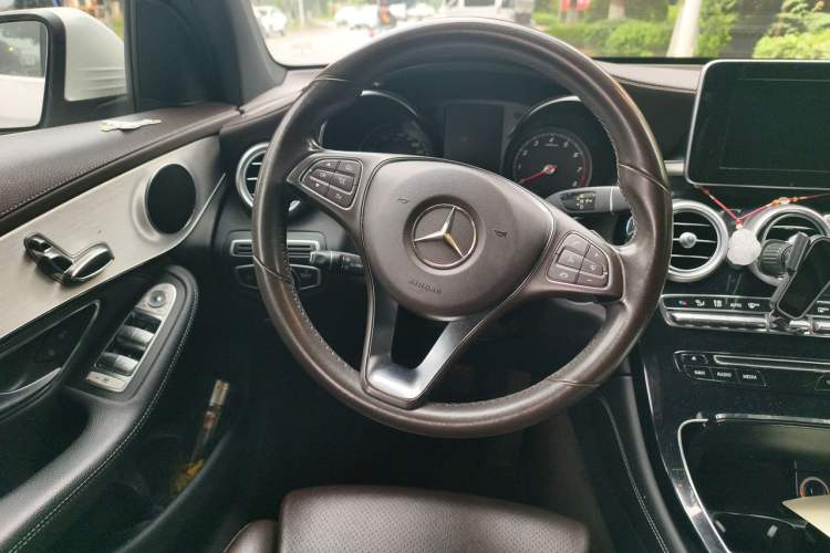 Used Mercedes-Benz GLC 2016 GLC 200 4MATIC Steering Wheel