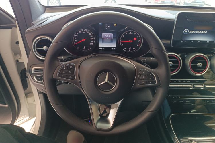 Used Mercedes-Benz GLC 2016 GLC 200 4MATIC Steering Wheel