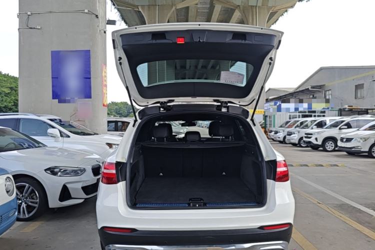 Used Mercedes-Benz GLC 2016 GLC 200 4MATIC Trunk