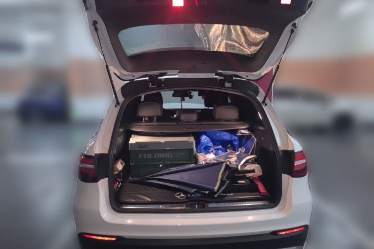 Used Mercedes-Benz GLC 2016 GLC 260 4MATIC Luxury Model Trunk