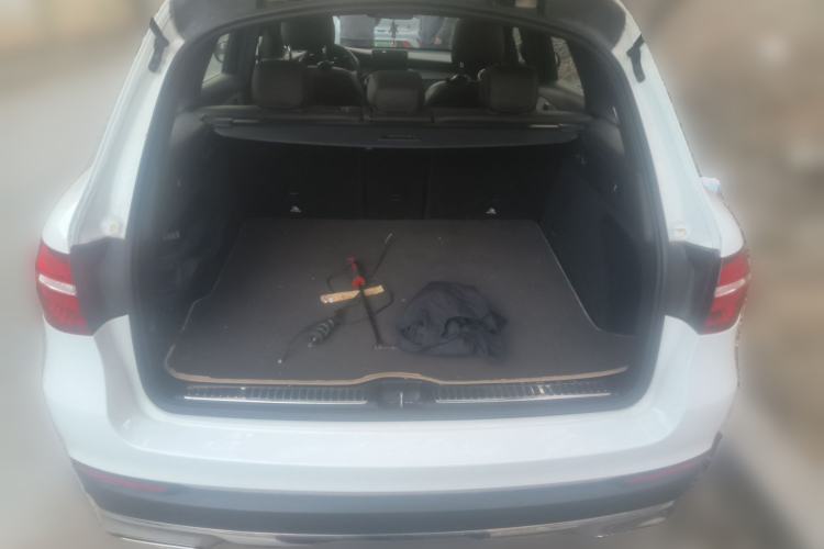 Used Mercedes-Benz GLC 2016 GLC 200 4MATIC Trunk