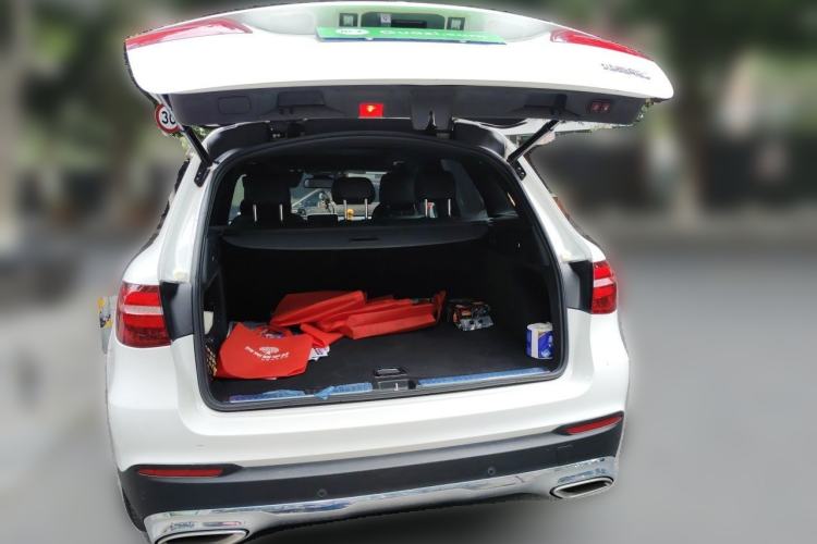 Used Mercedes-Benz GLC 2016 GLC 200 4MATIC Trunk