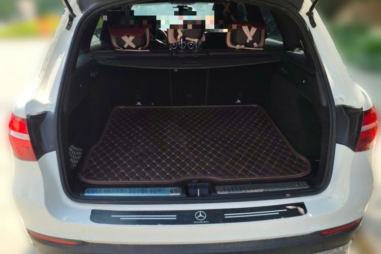 Used Mercedes-Benz GLC 2016 GLC 200 4MATIC Trunk