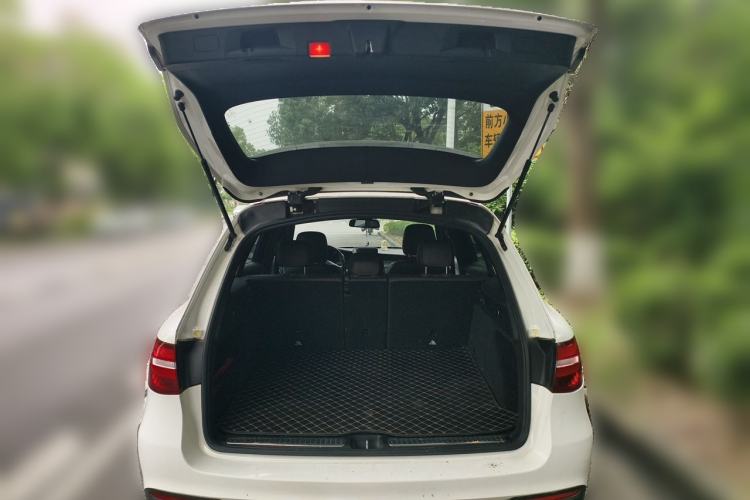 Used Mercedes-Benz GLC 2016 GLC 200 4MATIC Trunk