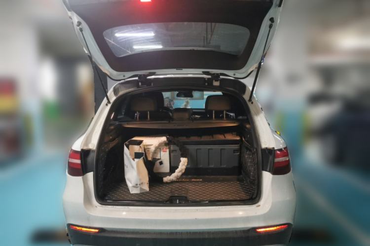Used Mercedes-Benz GLC 2016 GLC 260 4MATIC Luxury Model Trunk