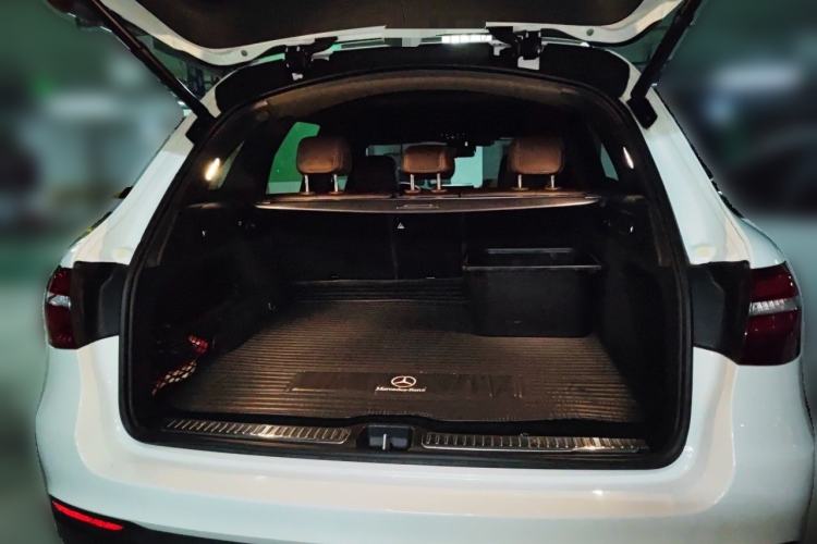 Used Mercedes-Benz GLC 2016 GLC 200 4MATIC Trunk