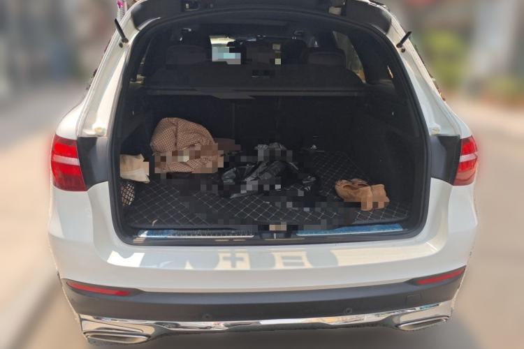Used Mercedes-Benz GLC 2016 GLC 260 4MATIC Dynamic Edition Trunk