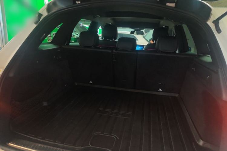 Used Mercedes-Benz GLC 2016 GLC 200 4MATIC Trunk