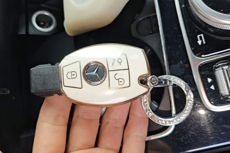 Used Mercedes-Benz GLC 2016 GLC 200 4MATIC Vehicle Key