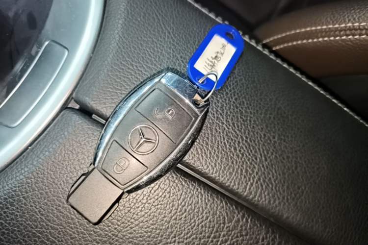 Used Mercedes-Benz GLC 2016 GLC 200 4MATIC Vehicle Key
