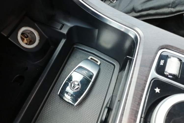 Used Mercedes-Benz GLC 2016 GLC 200 4MATIC Vehicle Key